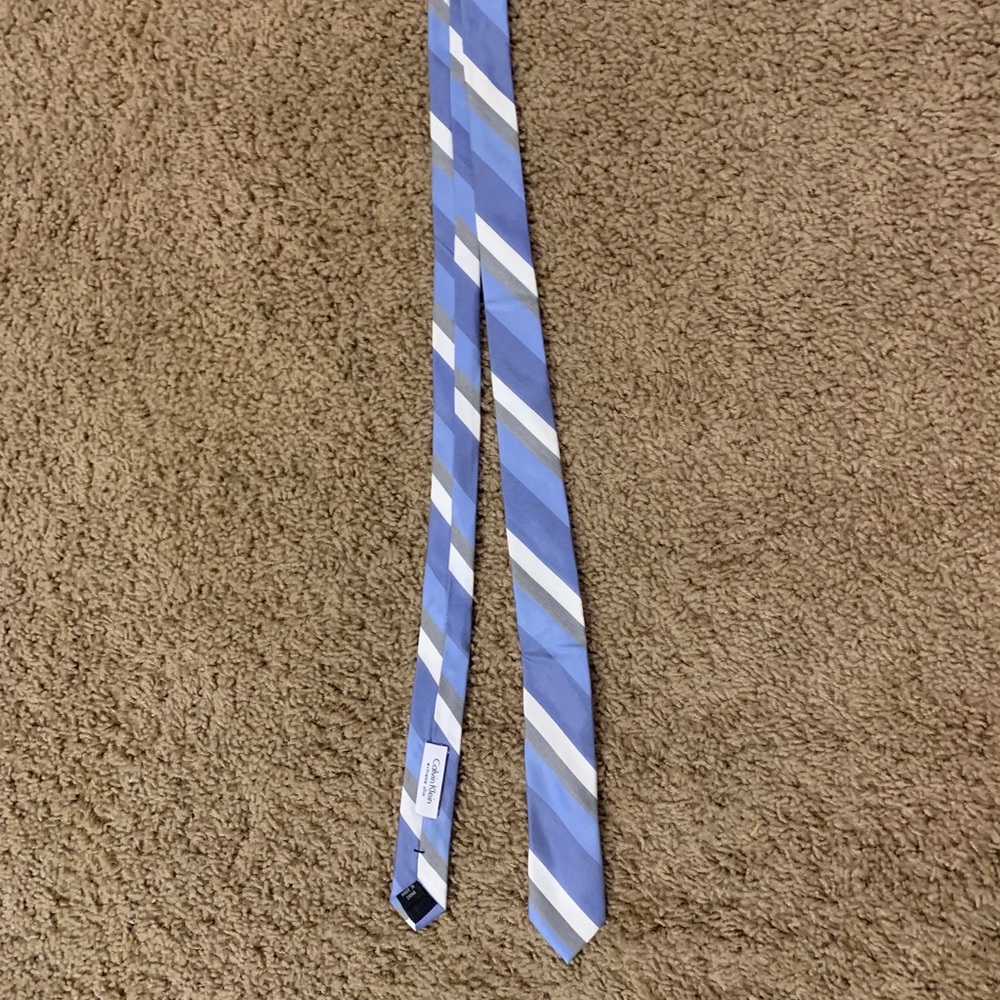 Calvin Klein striped skinny tie
